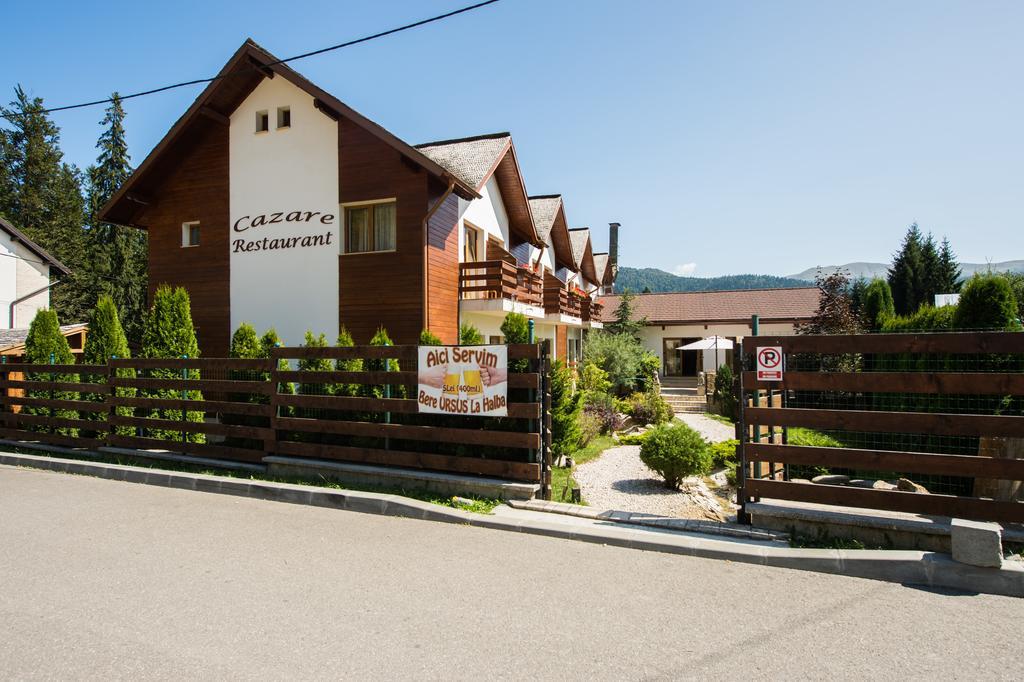 Villa Ermitage Busteni Exterior photo
